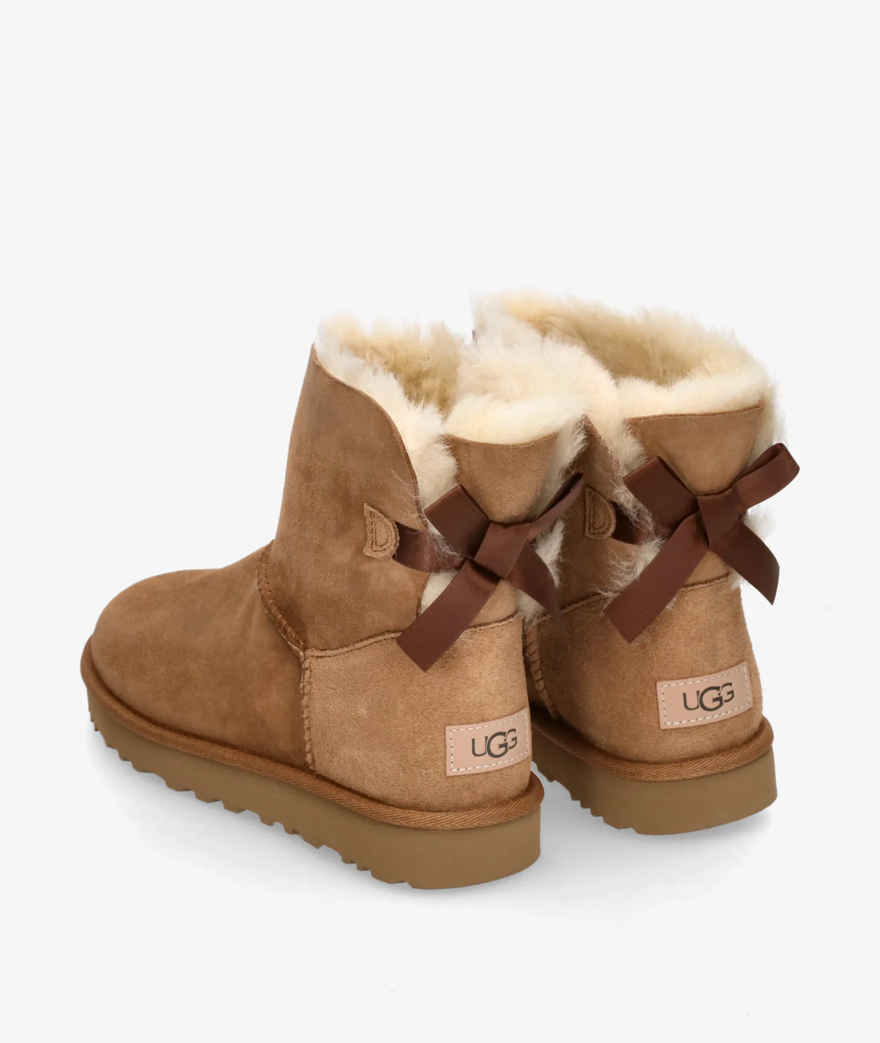 Botas UGGMINI BAILEY BOWen cuero