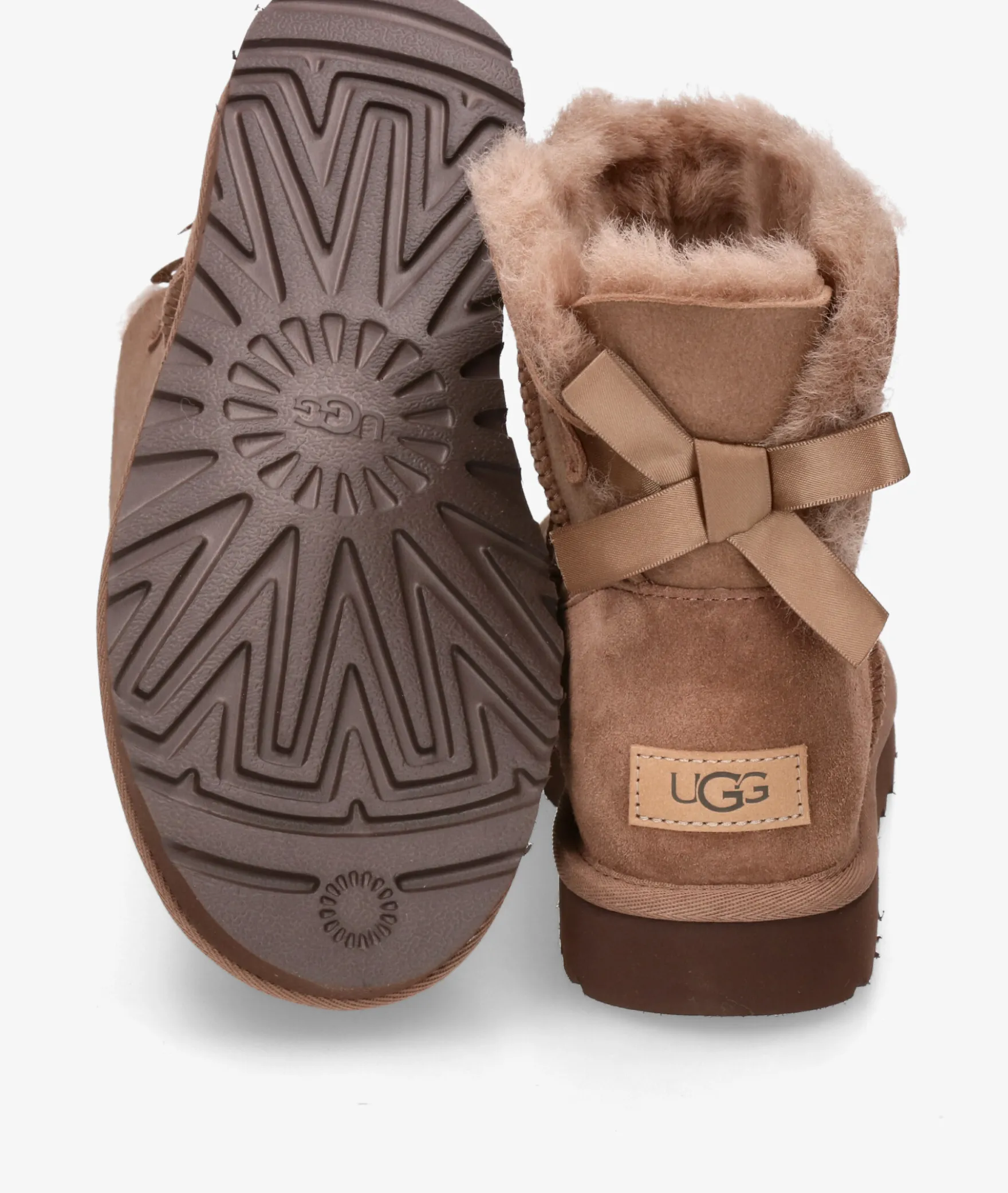 Botas UGGMINI BAILEY BOWen topo