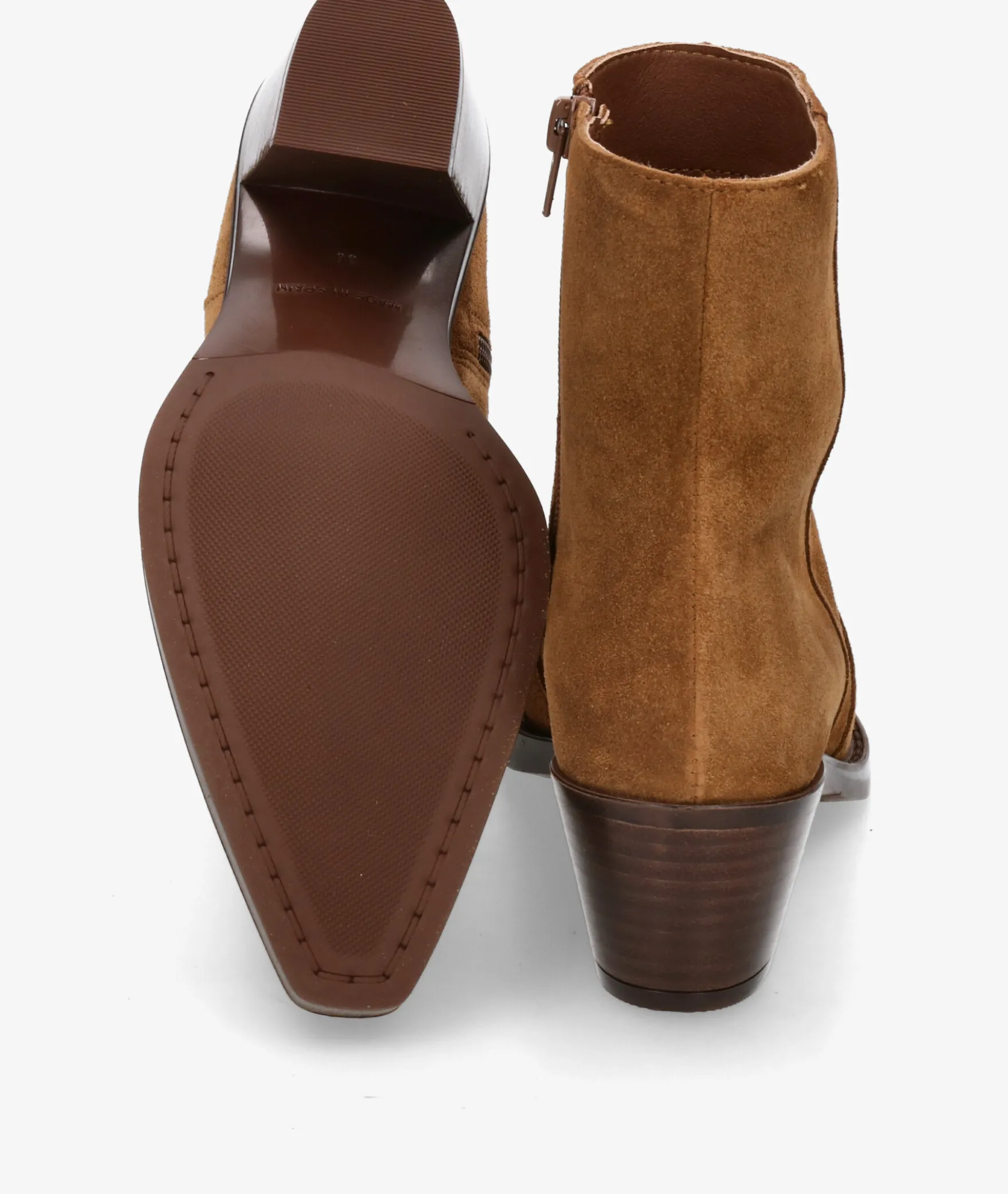 Botines Alpe5538 en serraje cuero