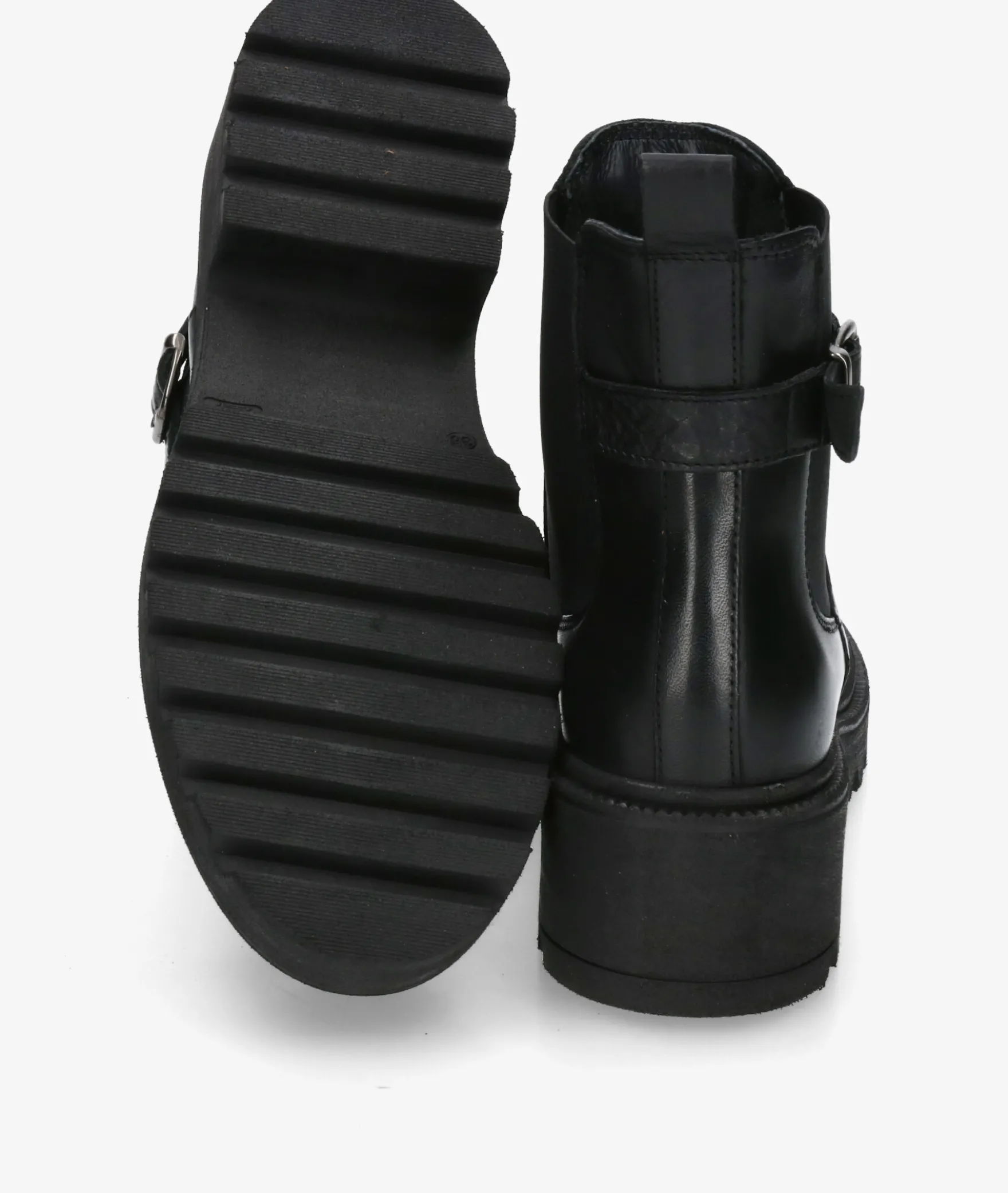 Botines TraverisIB-24552 en negro