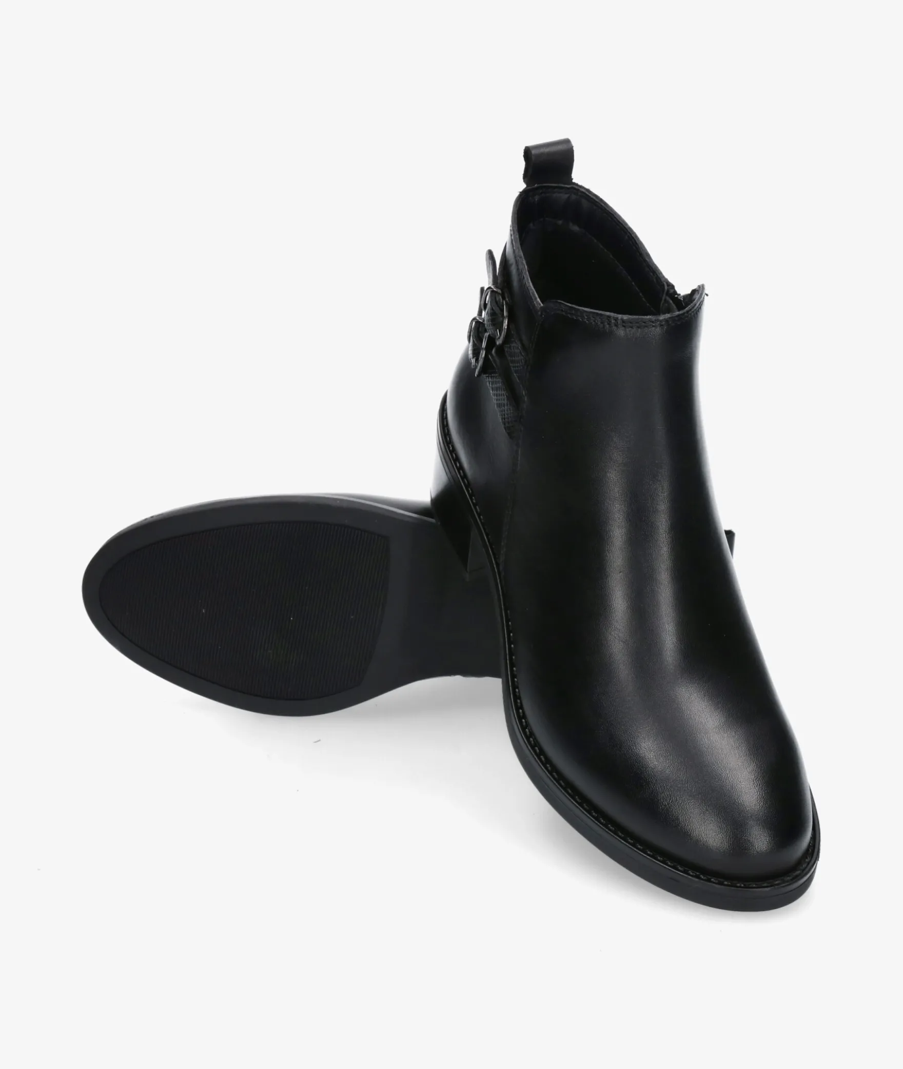 Botines TraverisLOR35-2743 en negro