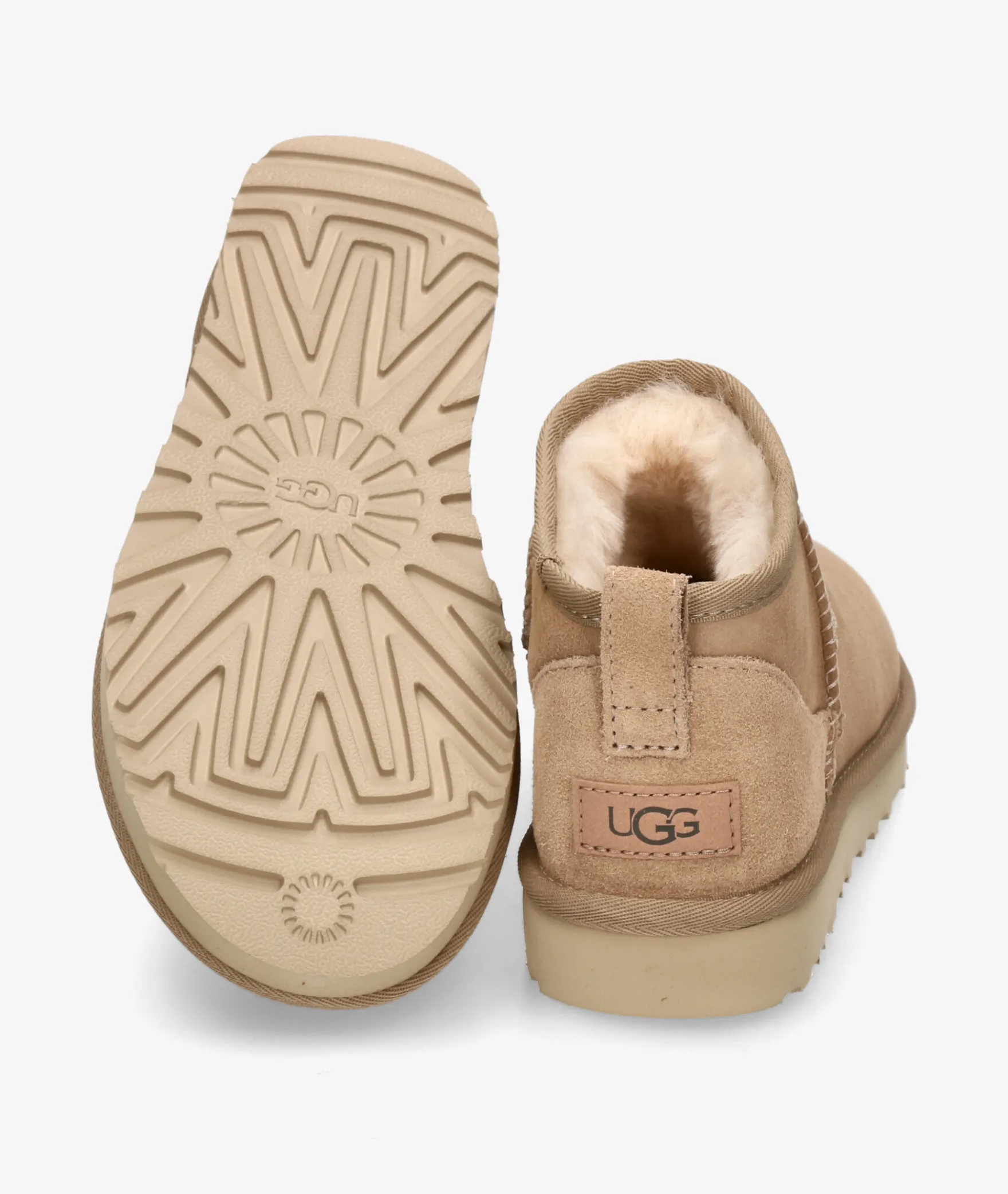 Botines UGGCLASSIC ULTRA MINIen beige