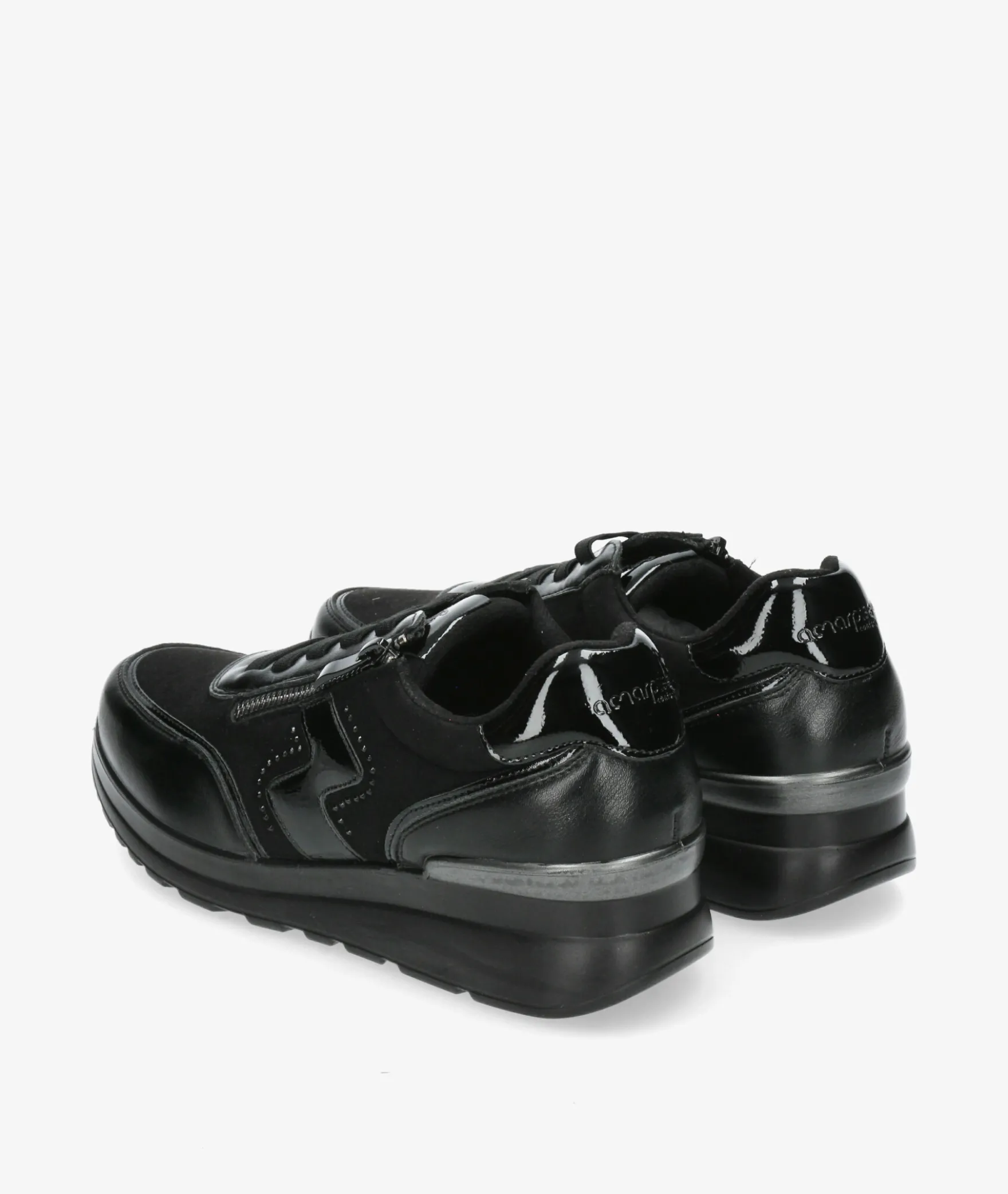Deportivos Amarpies27002 en negro