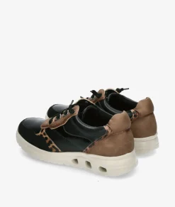 Deportivos Amarpies29409 en negro