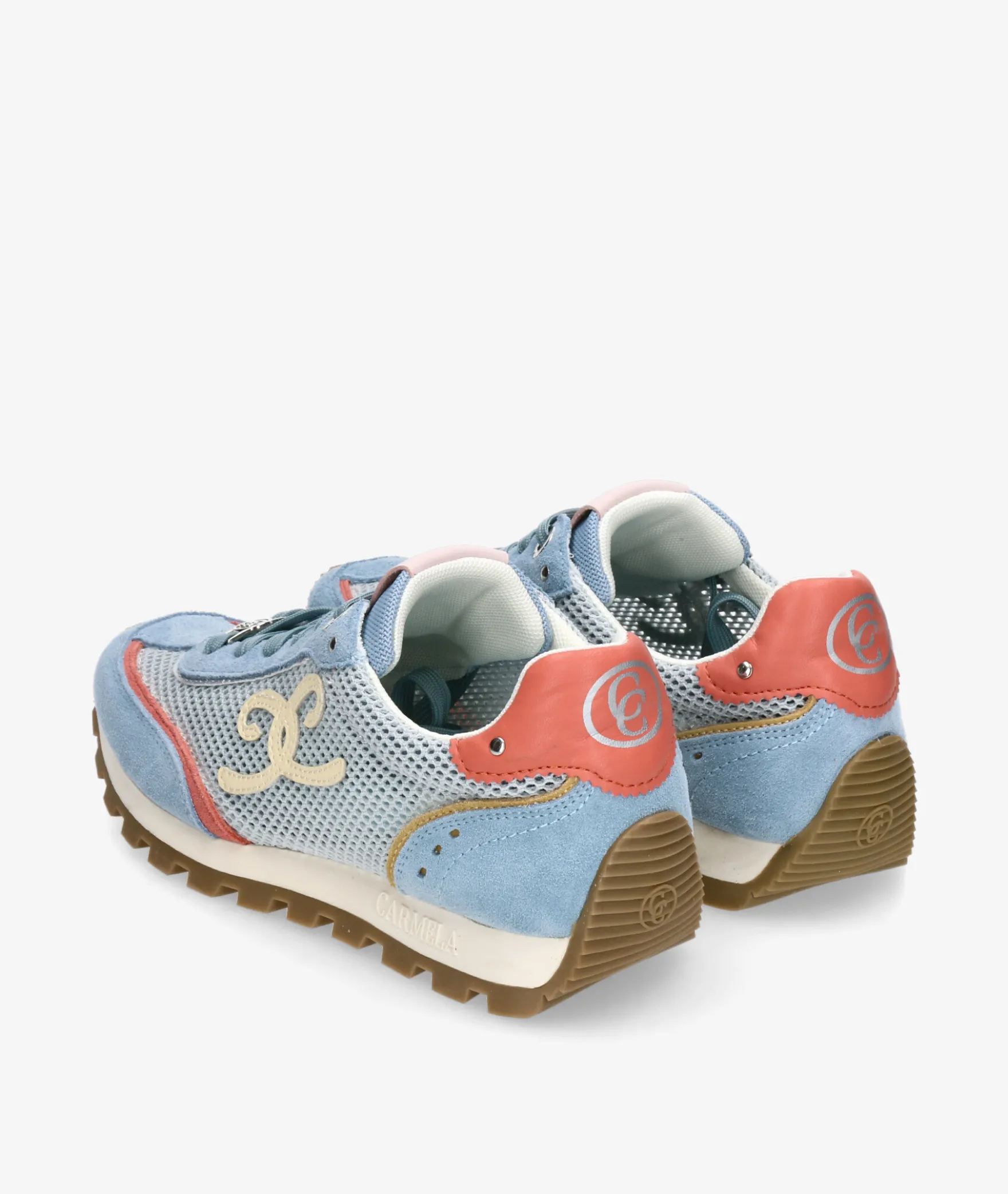 Deportivos Carmela163213 en jeans