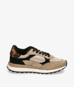 Deportivos CORINAM5550 en beige