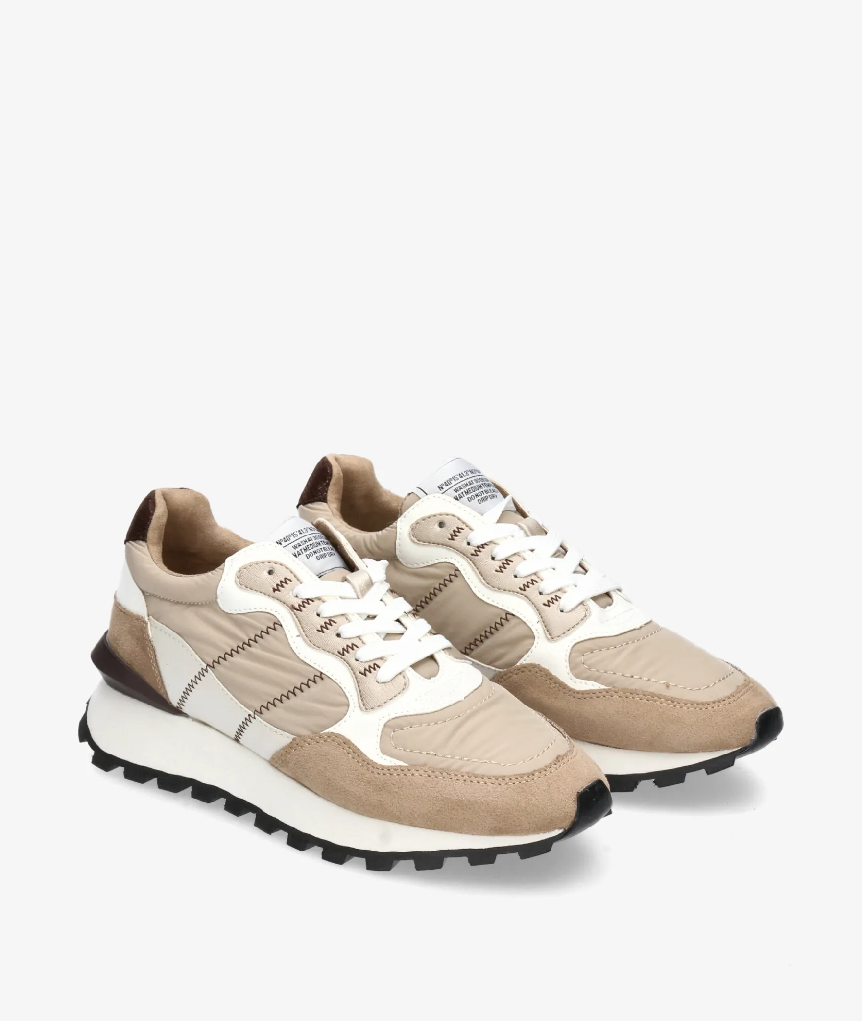 Deportivos CORINAM4545 en beige