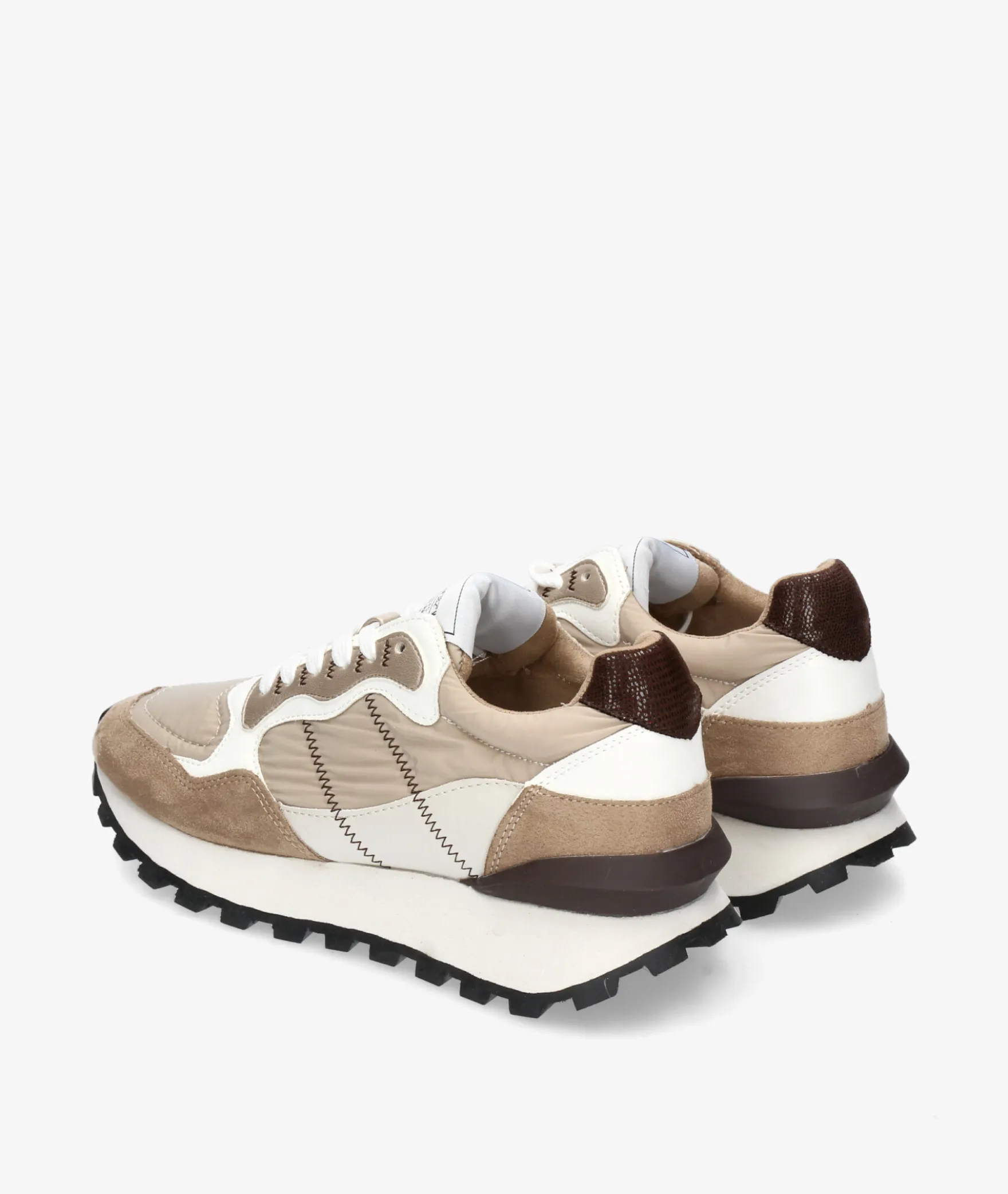 Deportivos CORINAM4545 en beige