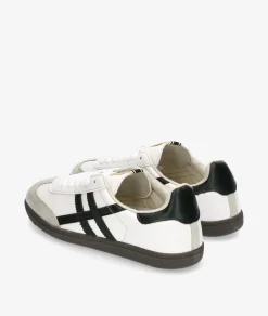 Deportivos CORINAM5520 en blanco