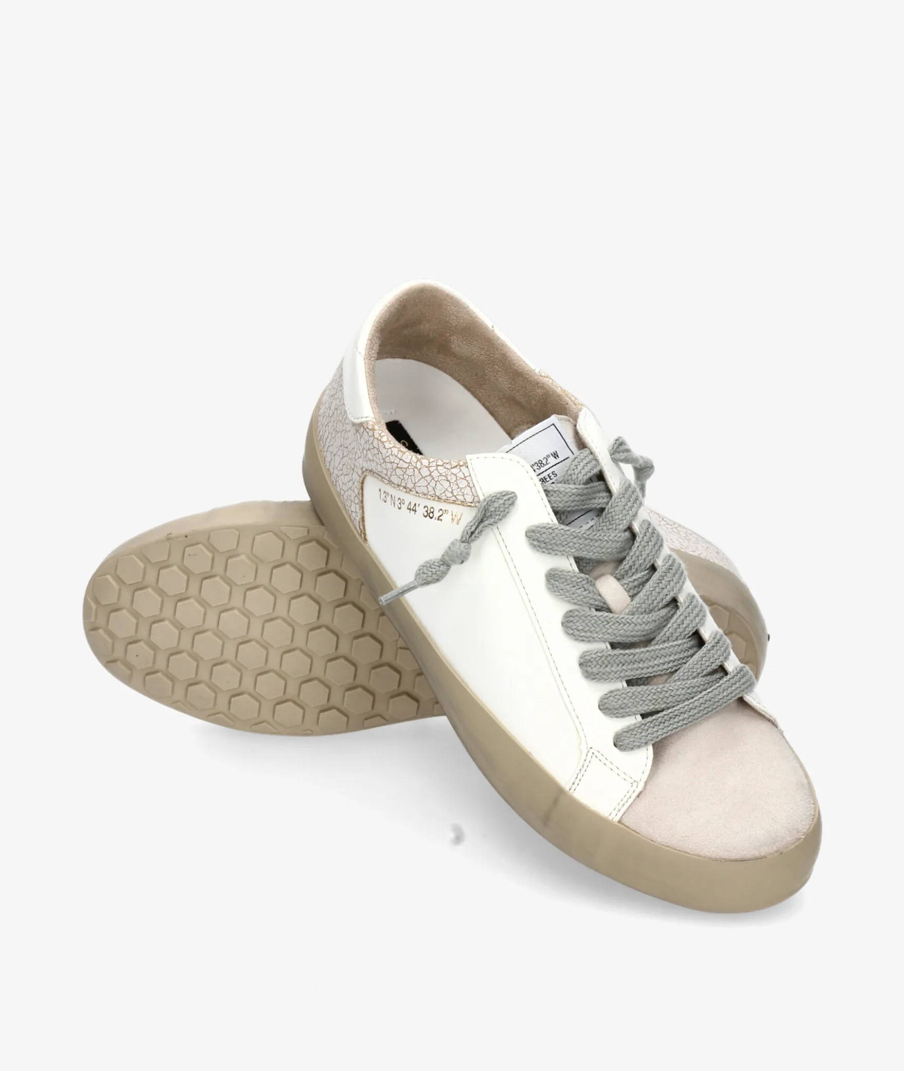 Deportivos CORINAM4501 en blanco