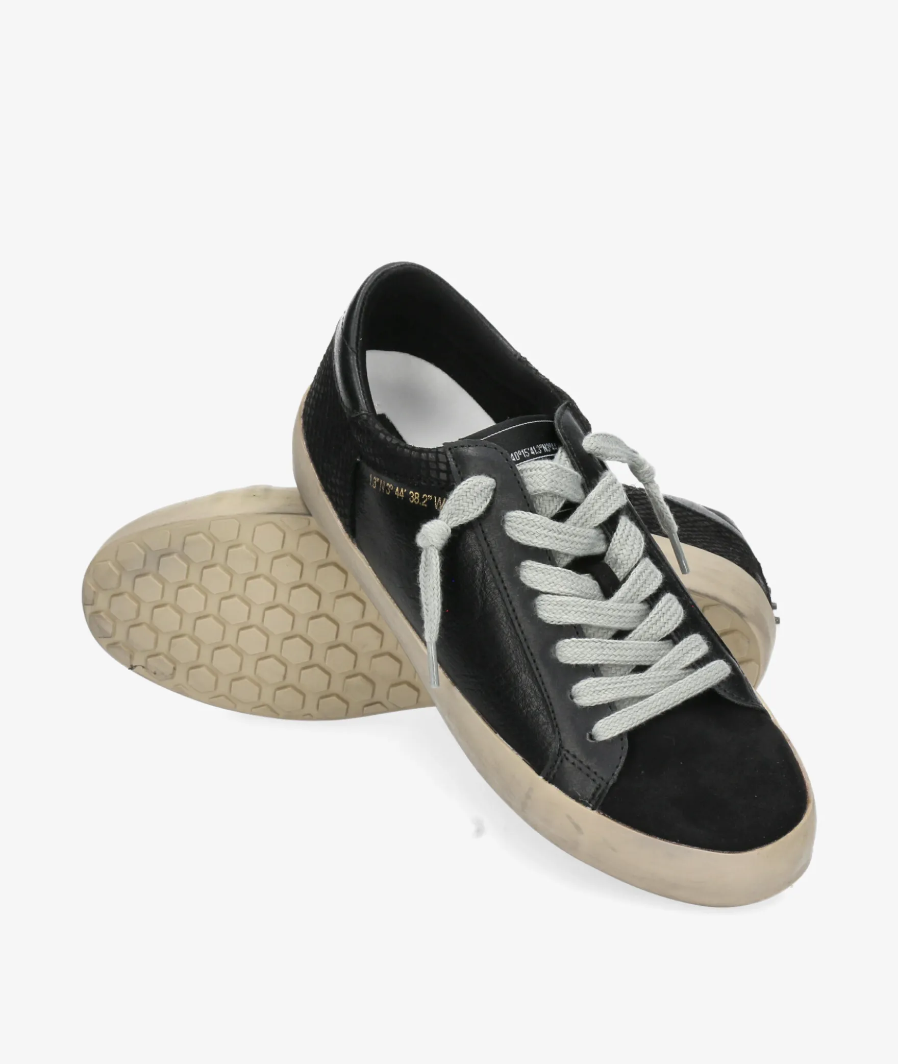 Deportivos CORINAM4501 en negro
