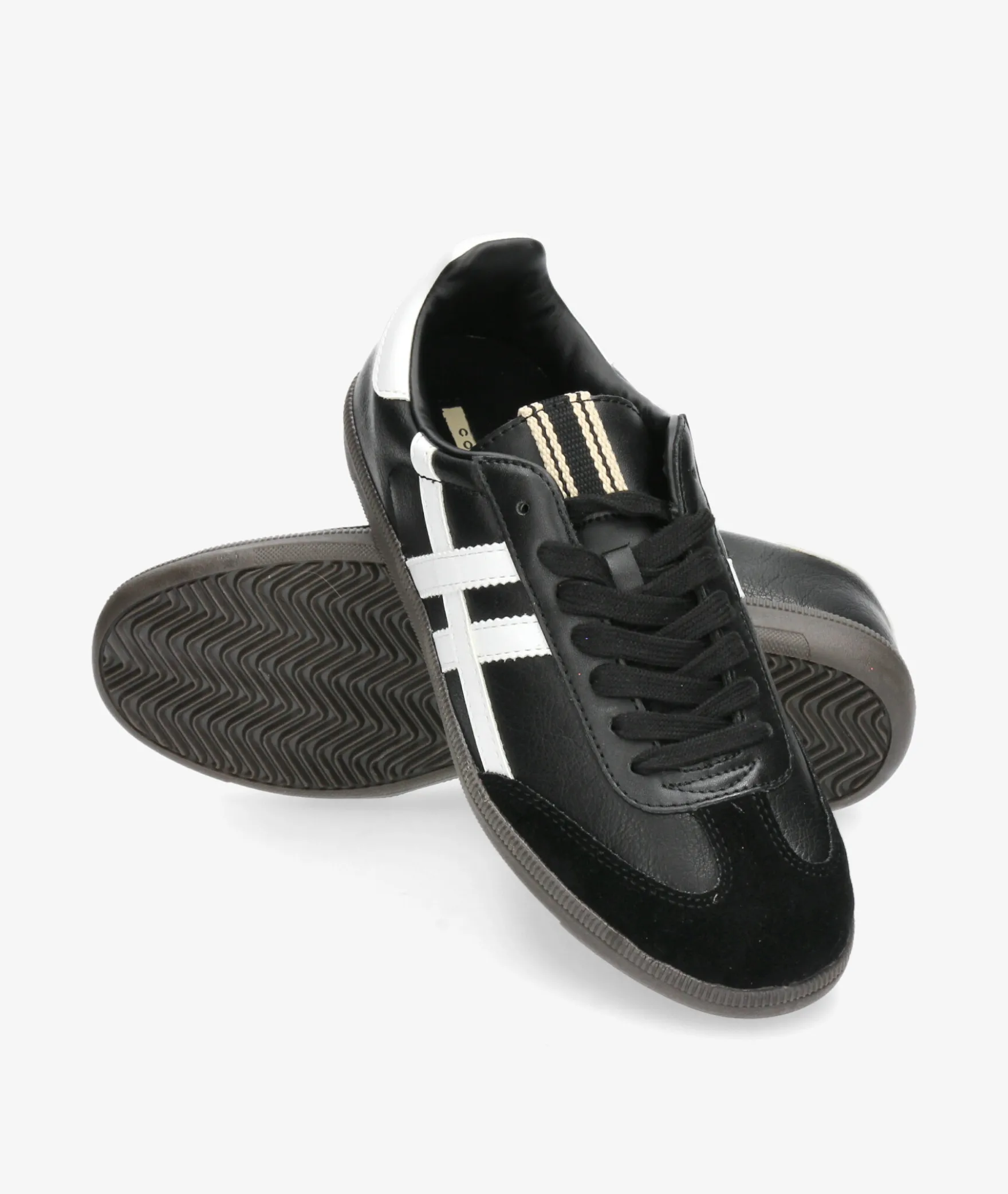 Deportivos CORINAM4505 en negro