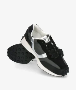 Deportivos CORINAM4530 en negro