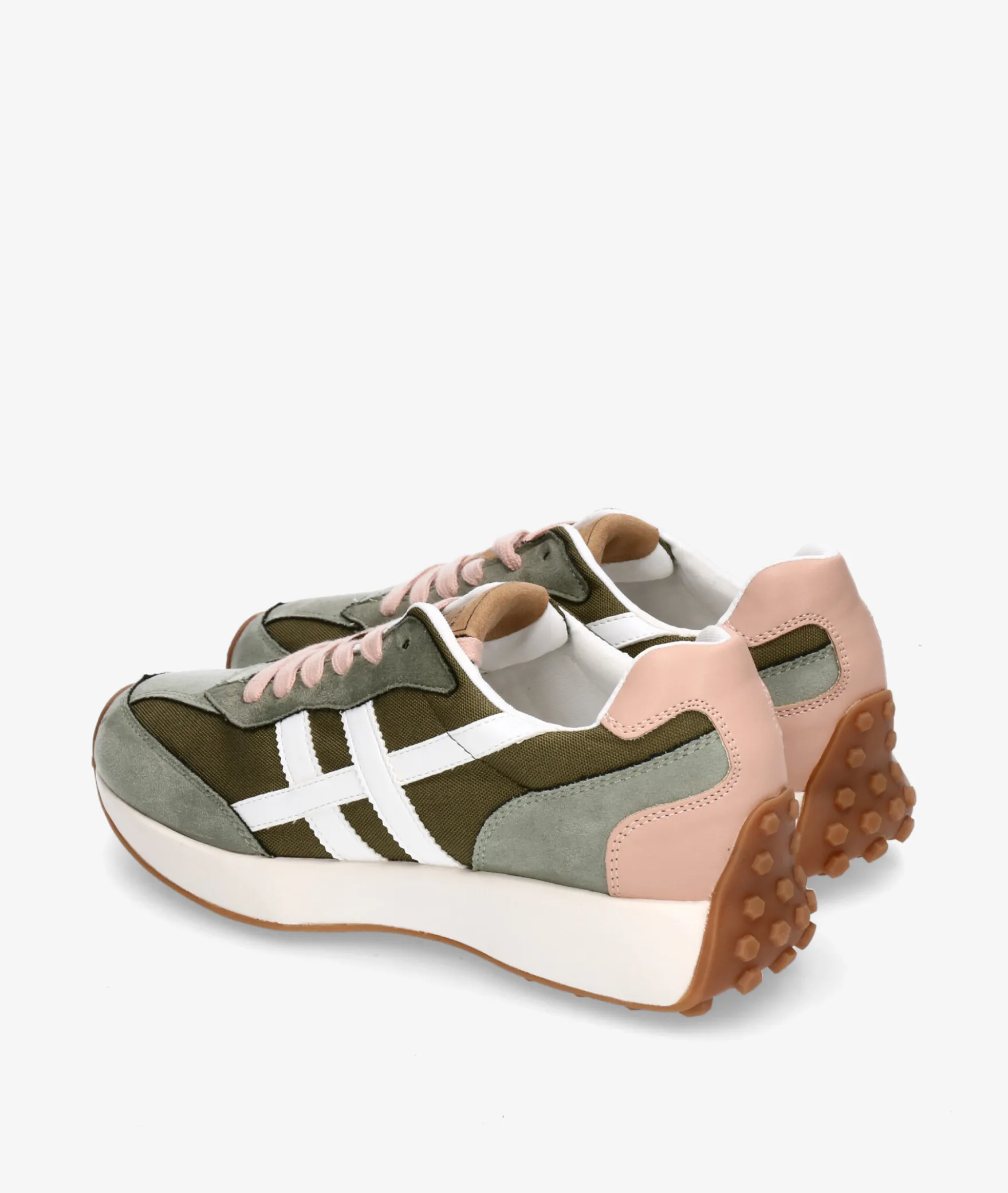 Deportivos CORINAM5555 en verde