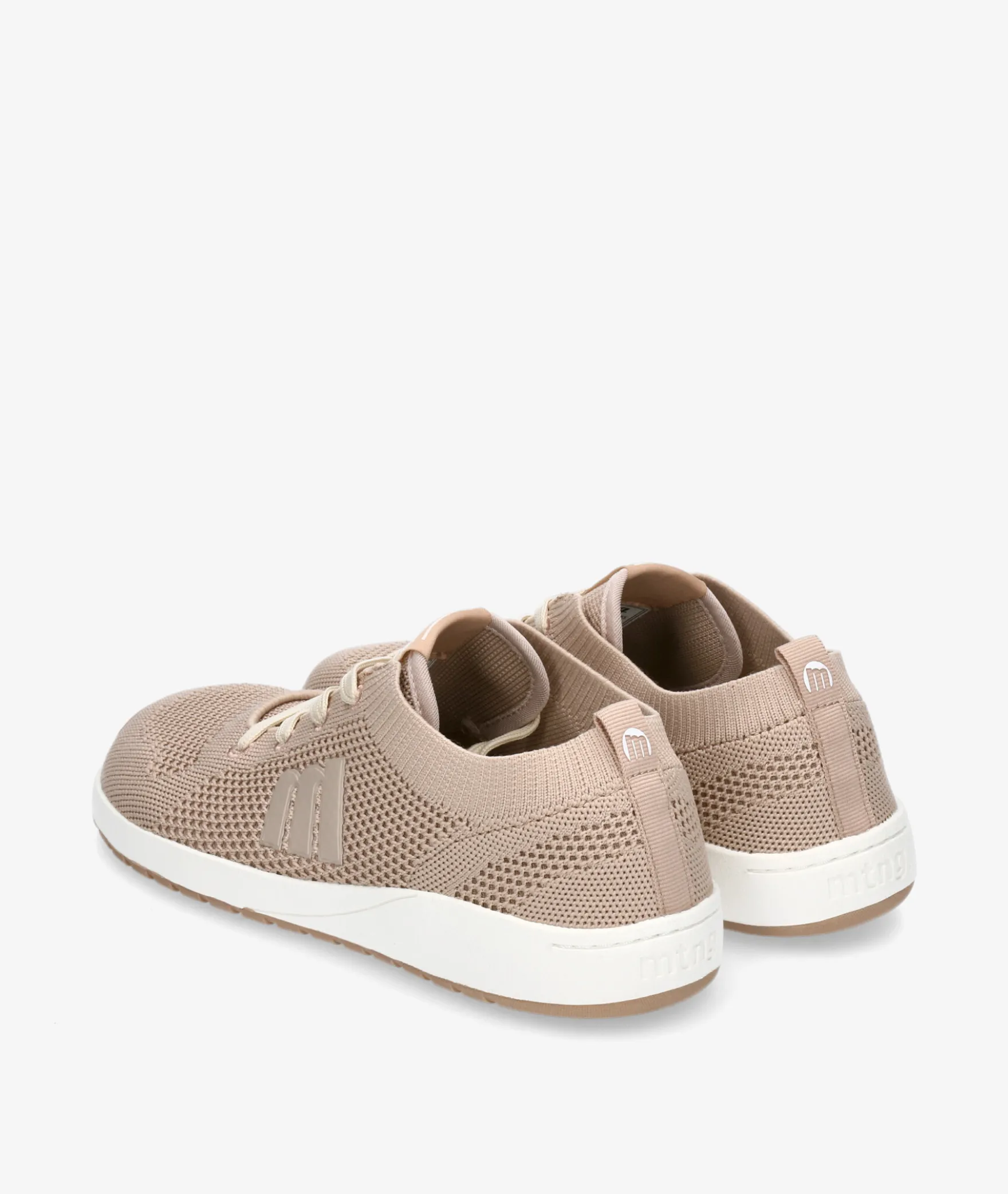 Deportivos Mustang 60907 en beige