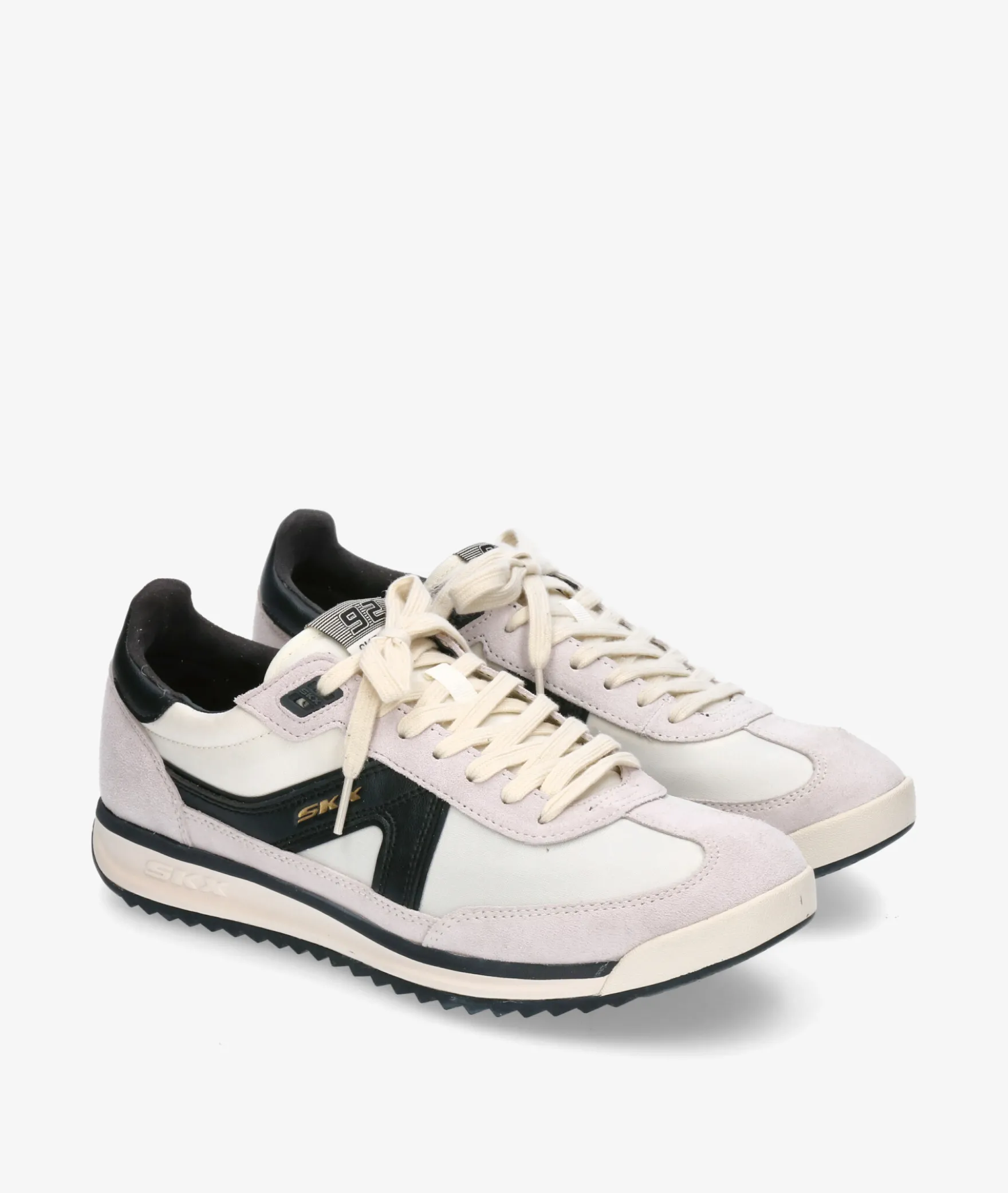 Deportivos Skechers 254220 en blanco