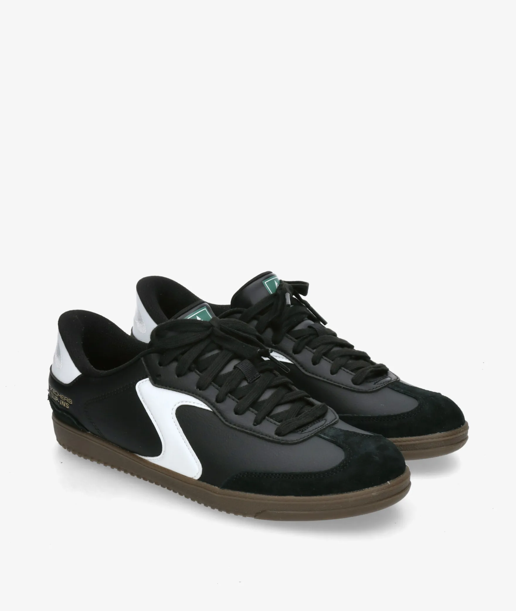 Deportivos Skechers 254154 en negro