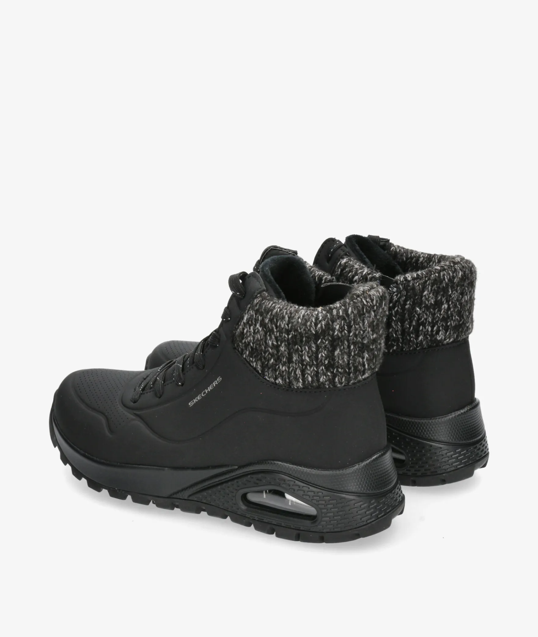 Deportivos Skechers 167988 en negro