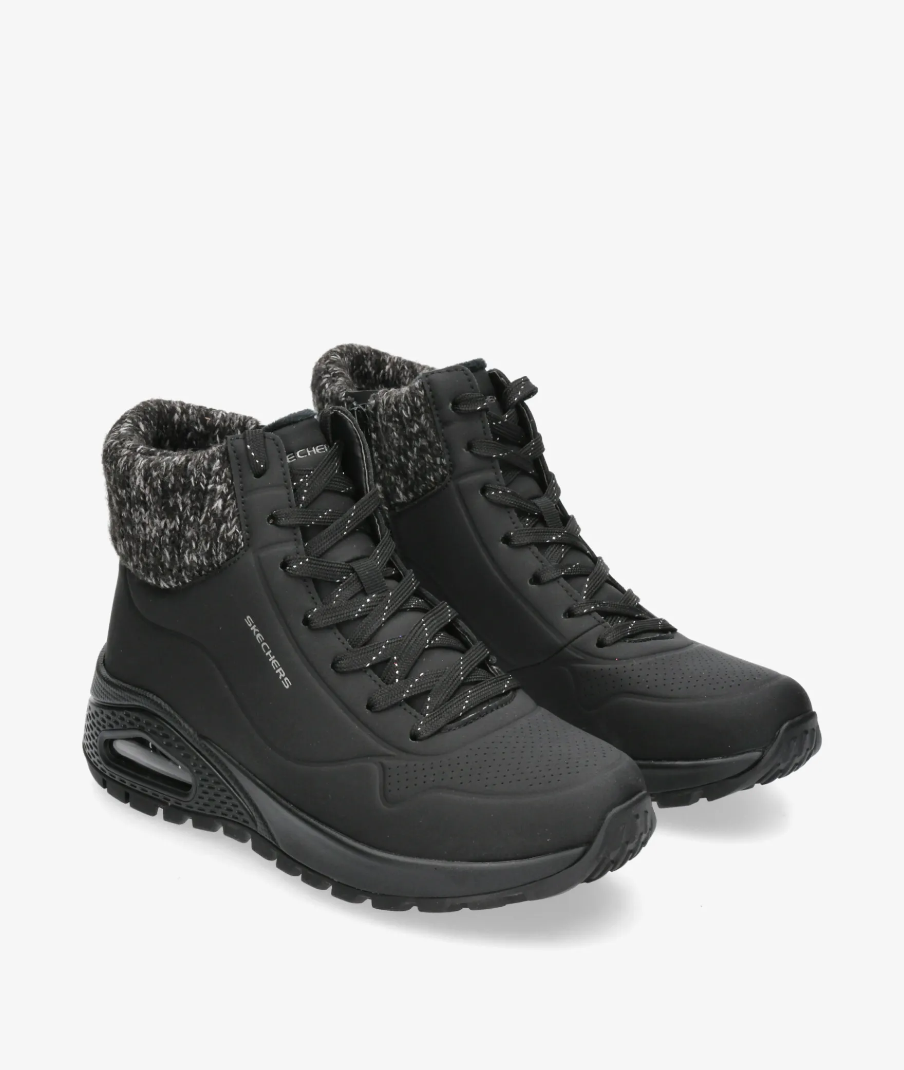 Deportivos Skechers 167988 en negro
