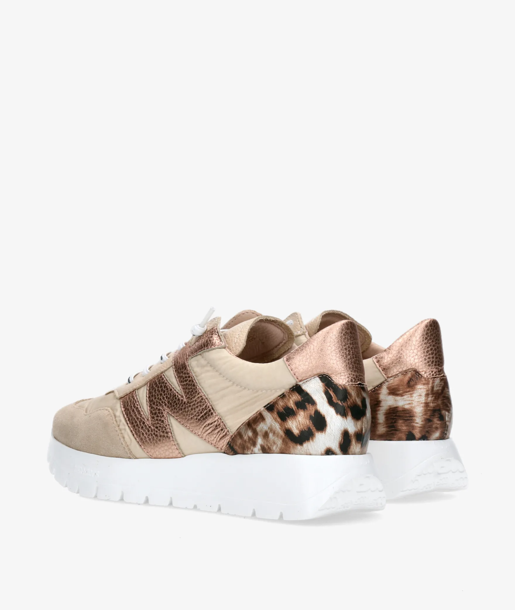 Deportivos WondersA-24100 en beige