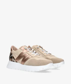 Deportivos WondersA-24100 en beige