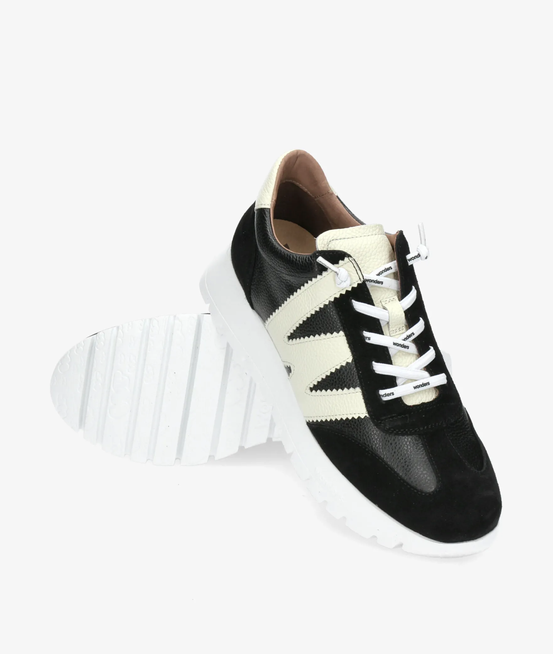 Deportivos WondersA-2476 en negro