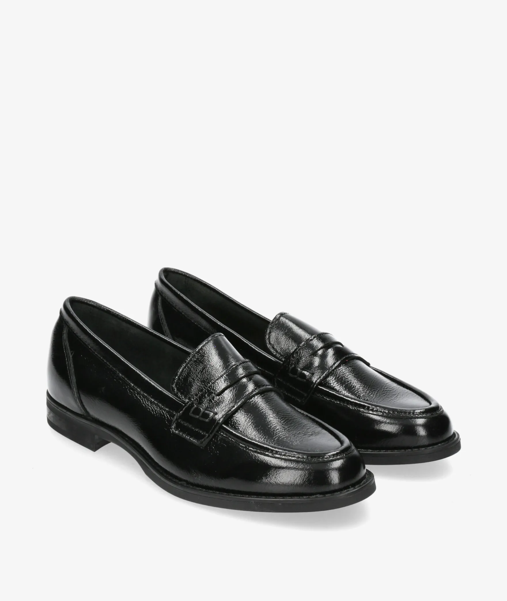 Mocasines Funny Lola 1186 en charol negro