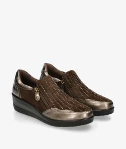 Zapatos confort Amarpies 29385 en taupe metalizado