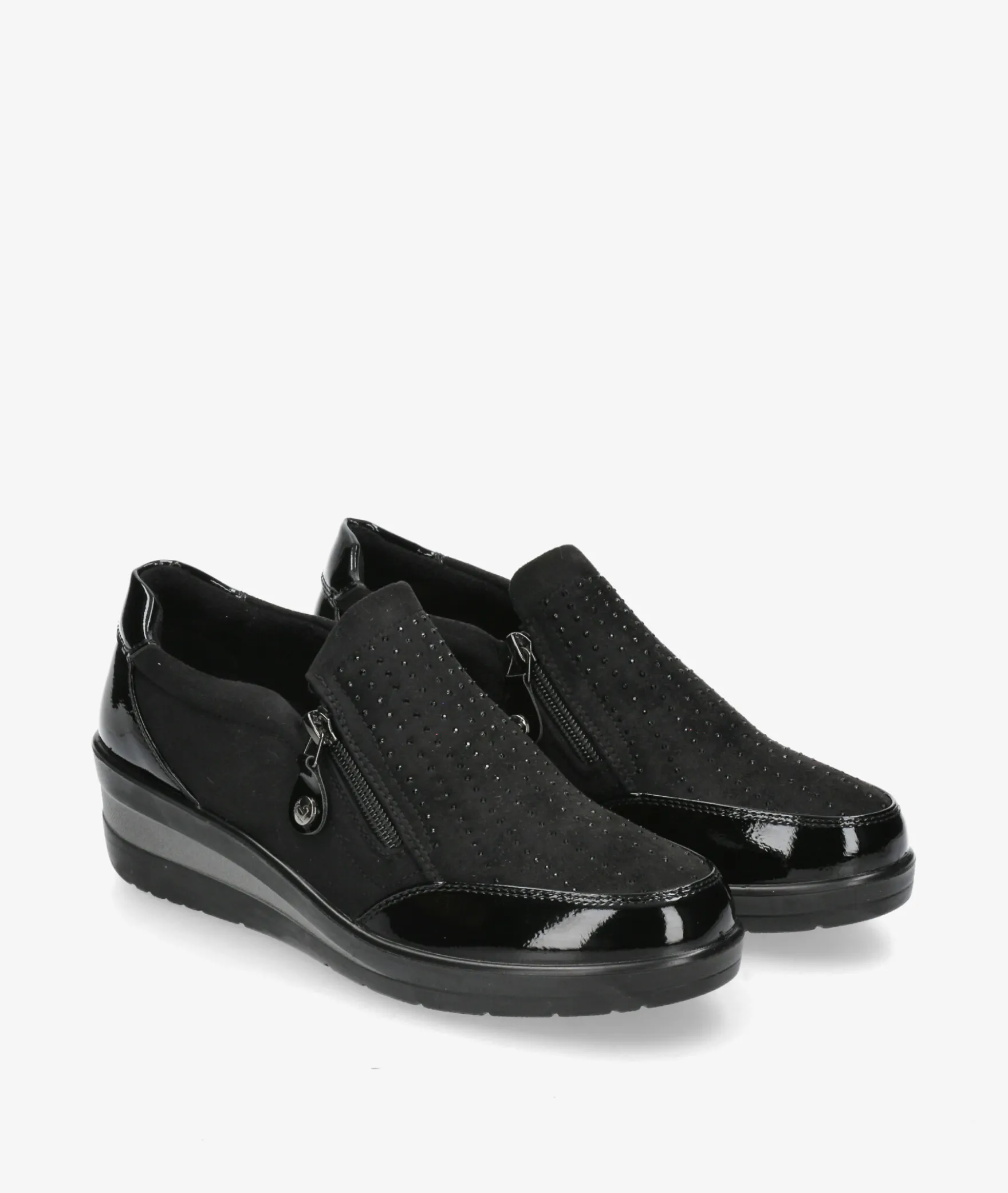 Zapatos confort Amarpies 29385 en negro