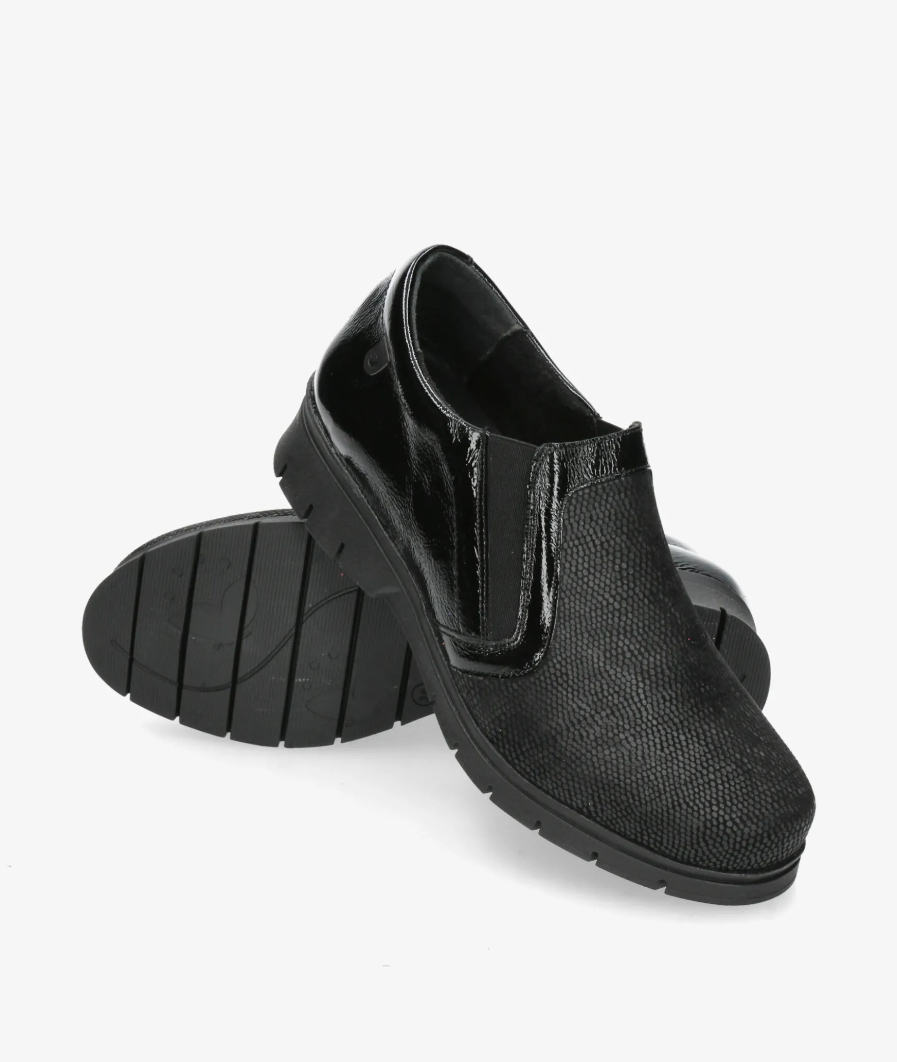 Zapatos confort Valeria´s 1512 en negro