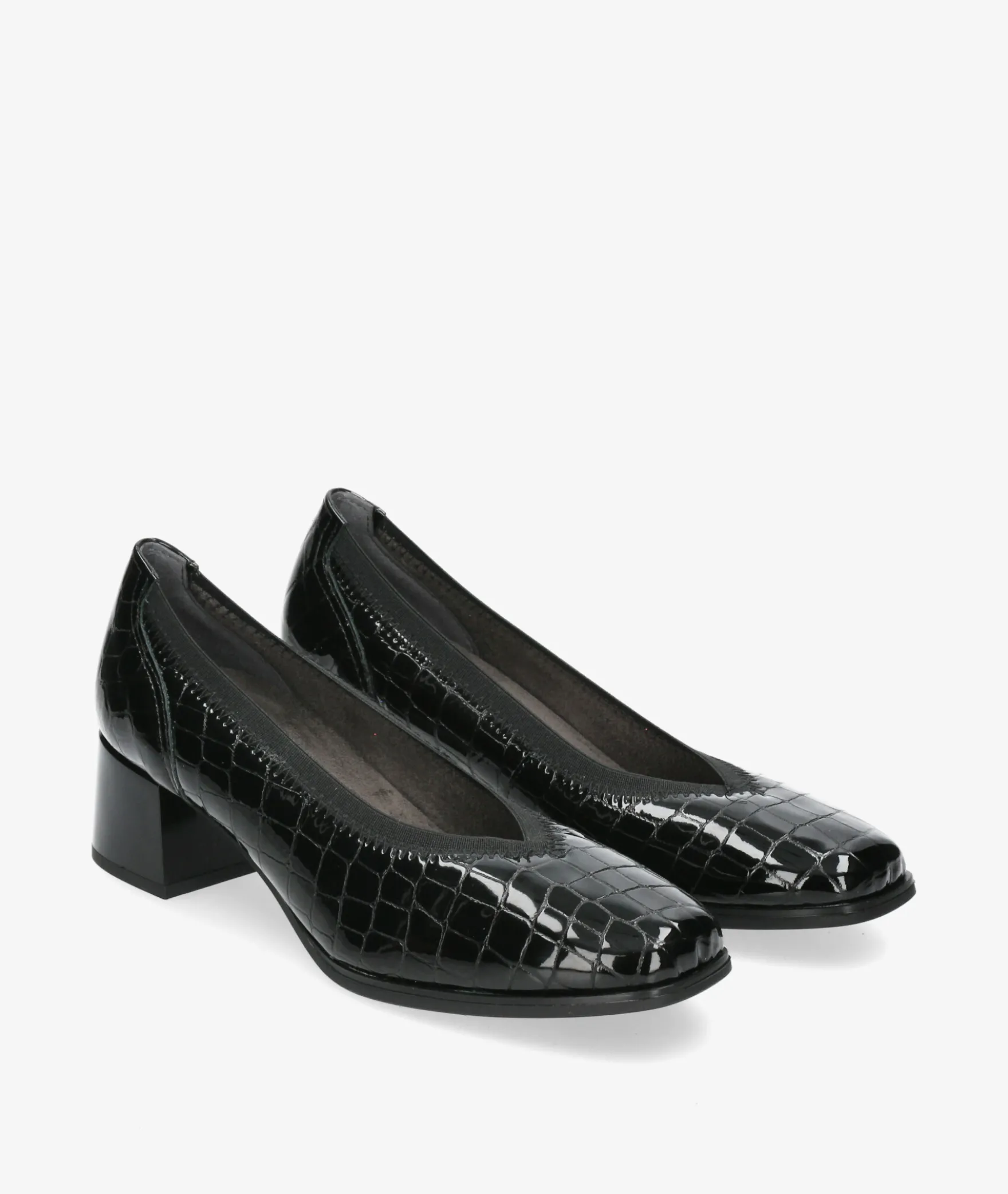 Zapatos de vestir Pitillos 10120 en charol negro