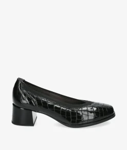 Zapatos de vestir Pitillos 10120 en charol negro