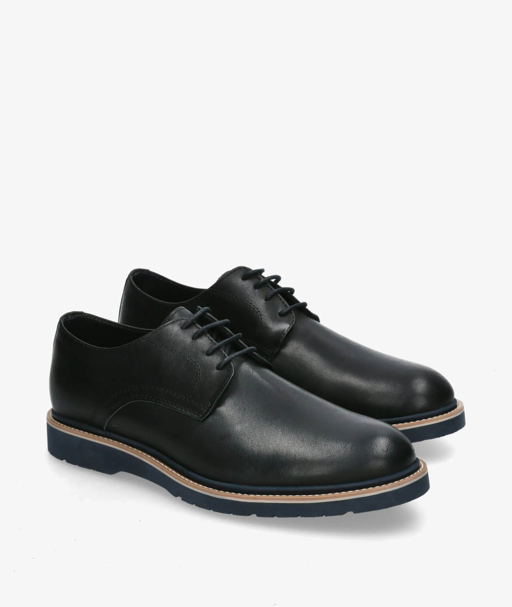 Zapatos de vestir Traveris 30807 en negro