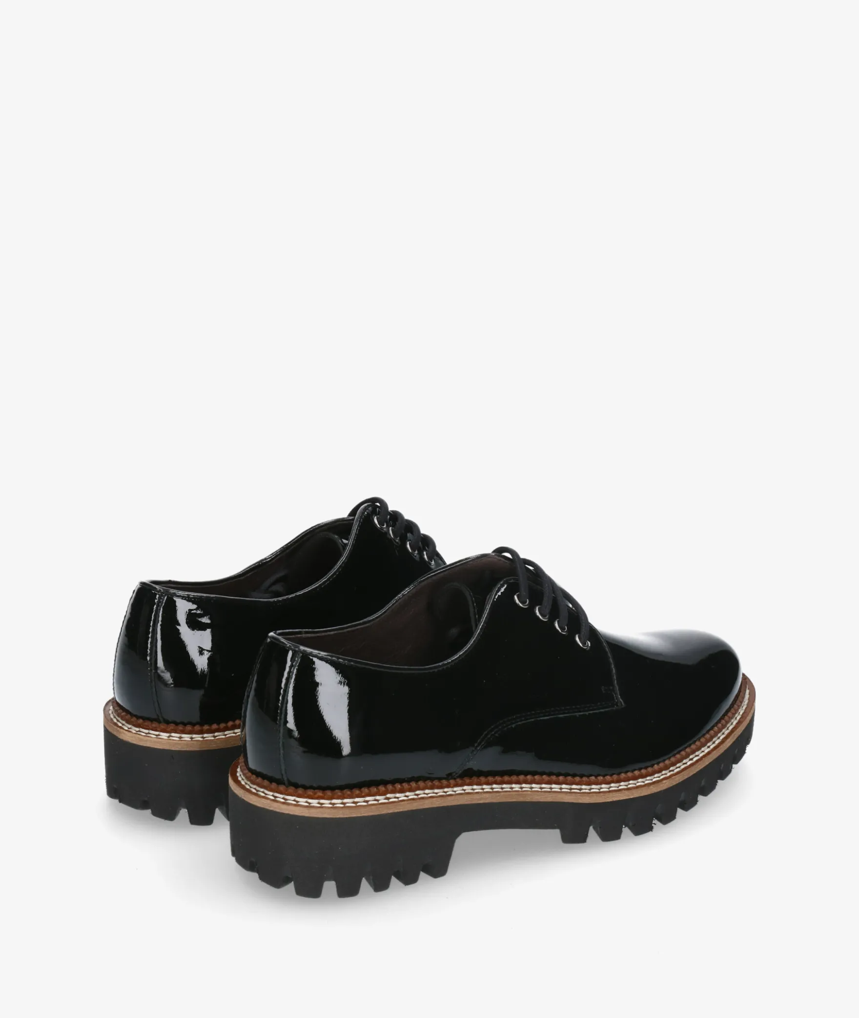 Zapatos inglés Kénnebec 7050 en charol negro