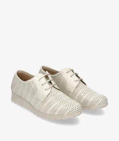Zapatos inglés Kénnebec 8210 PICADO TAIPAN en hueso